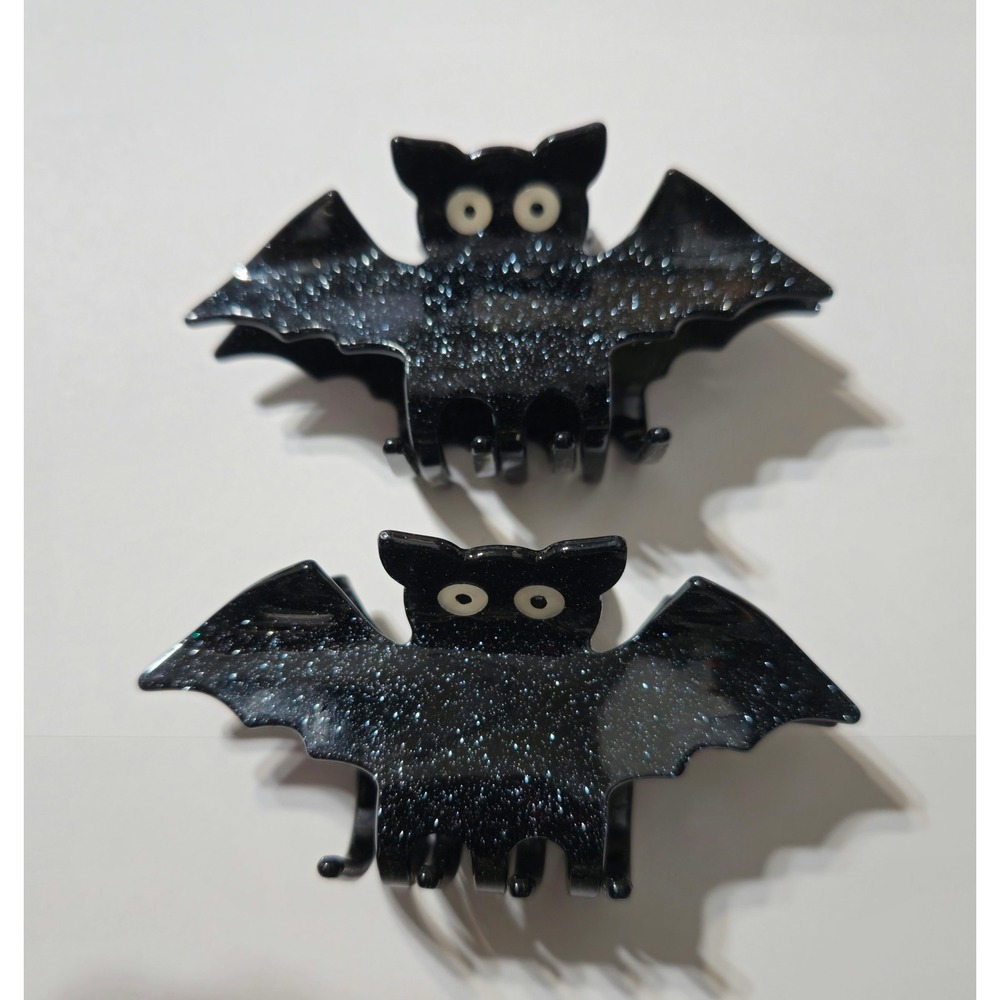 Set of 2 Black Glitter Bat Hair Claw Clips Spooky Gothic Halloween Accessories